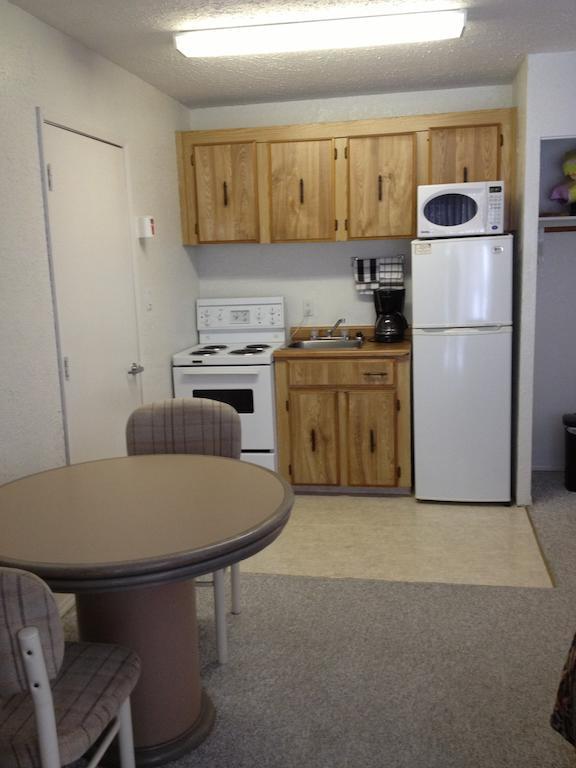 Okanagan Falls La Villa Motel الغرفة الصورة