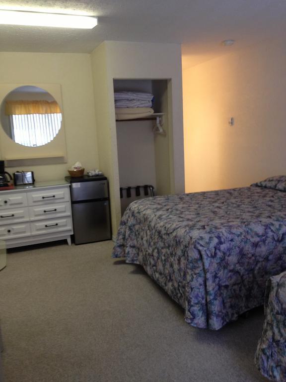Okanagan Falls La Villa Motel المظهر الخارجي الصورة